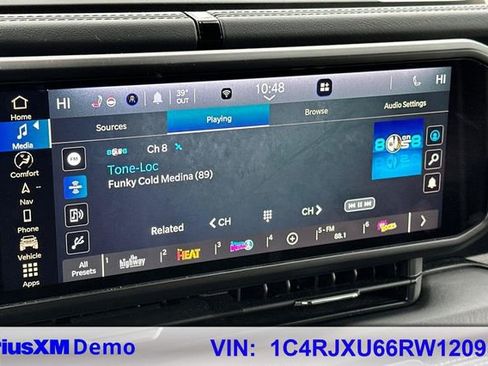 Used 2024 Jeep Wrangler High Altitude image 24