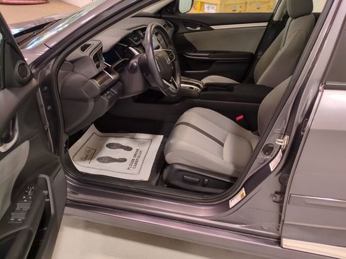 Used 2020 Honda Civic EX image 15