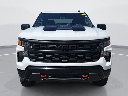 Used 2024 Chevrolet Silverado 1500 Custom Trail Boss w/ LPO, Dark Essentials Package AWD/4WD image 10