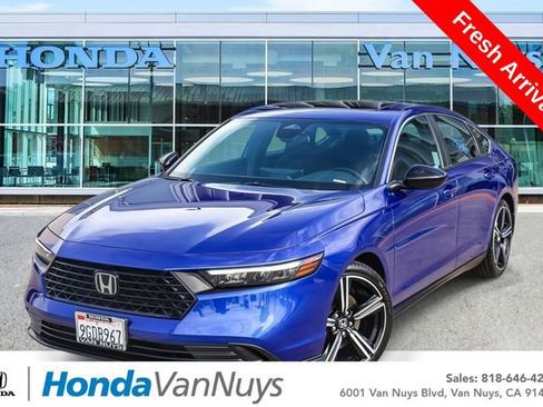 Used 2023 Honda Accord Sport image 1