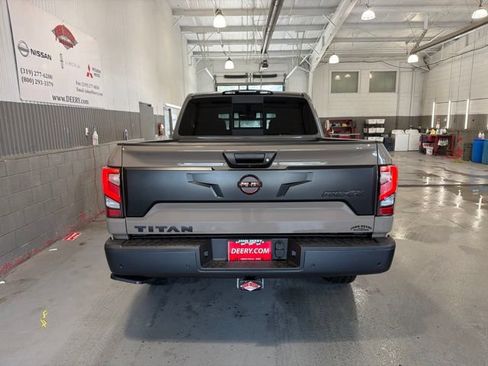 Used 2024 Nissan Titan PRO-4X w/ Pro-4x Convenience Package AWD/4WD image 4