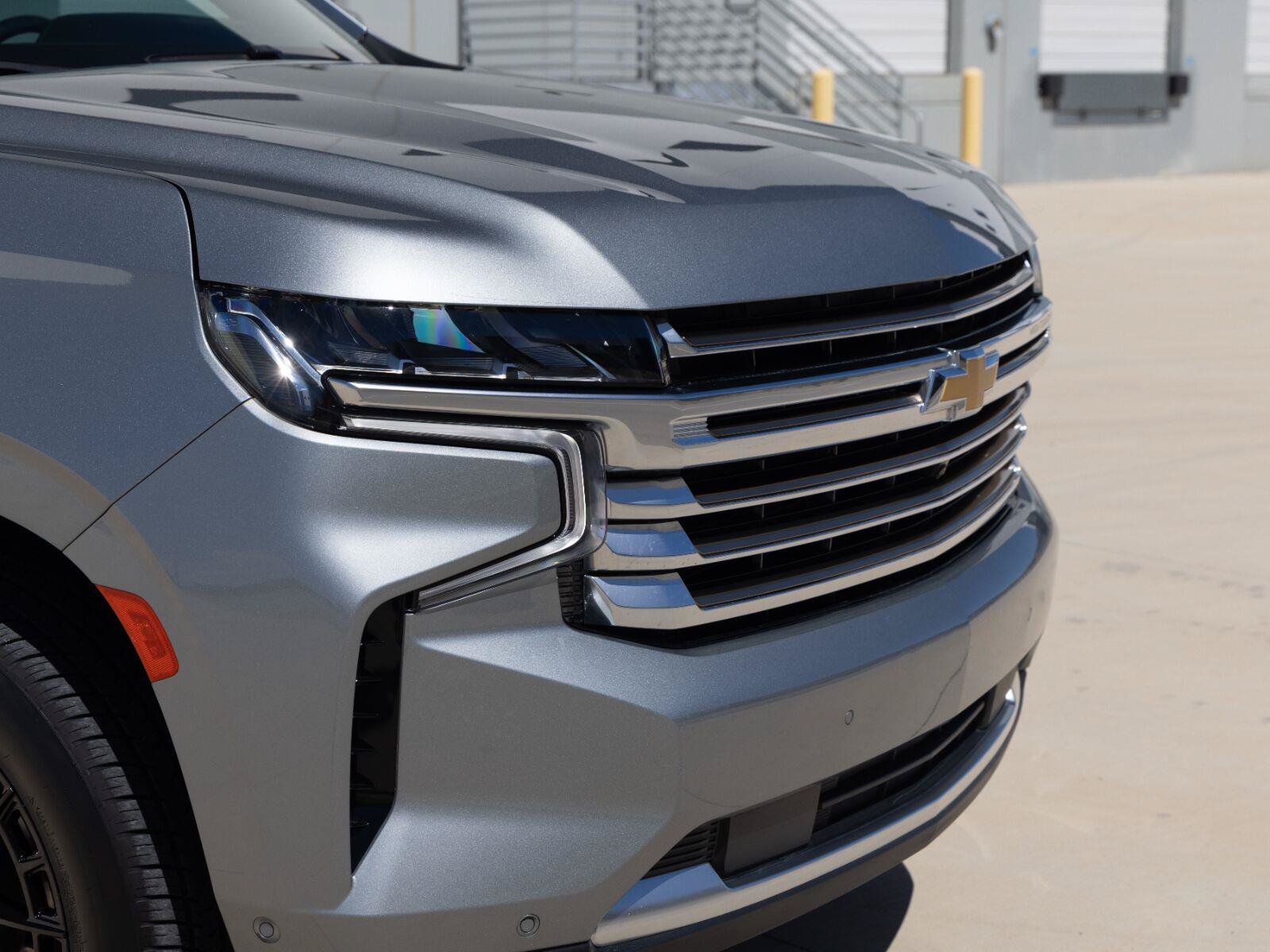 Used 2024 Chevrolet Tahoe High Country w/ Advanced Technology Package AWD/4WD image 14