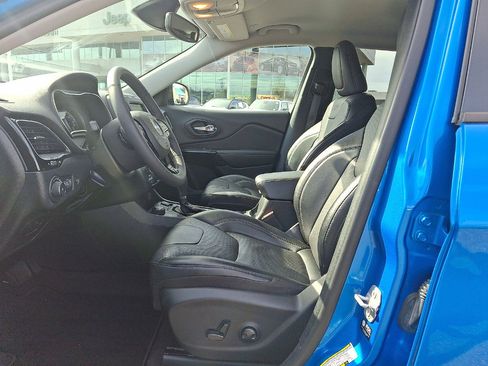 Used 2023 Jeep Cherokee Altitude Lux image 11