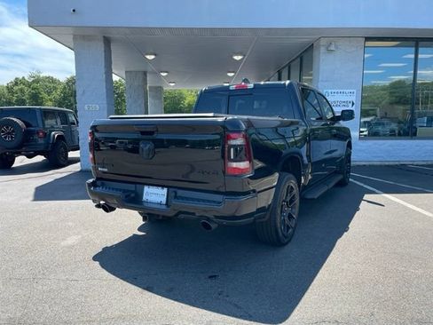 Used 2023 RAM 1500 Laramie AWD/4WD image 5