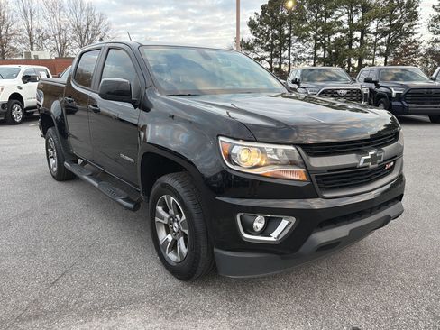 Used 2020 Chevrolet Colorado Z71 image 4
