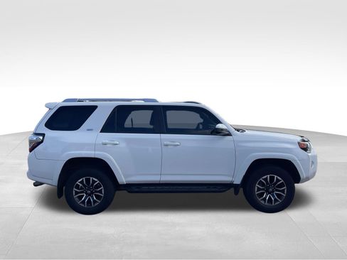 Used 2014 Toyota 4Runner SR5 w/ Convenience Package AWD/4WD image 6