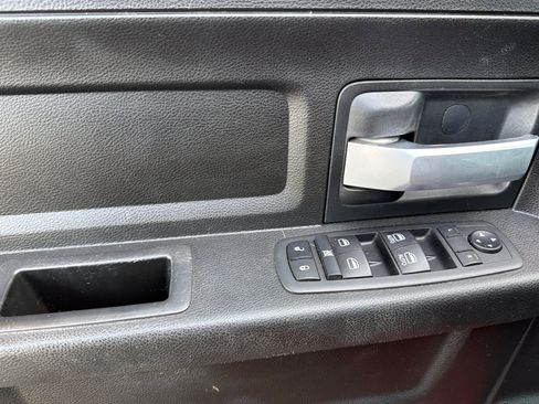 Used 2019 RAM 2500 Tradesman AWD/4WD image 8