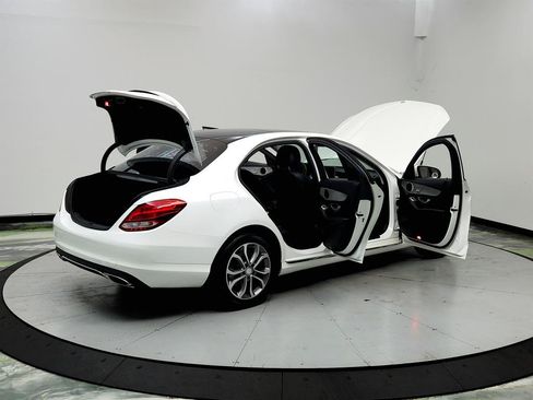 Used 2016 Mercedes-Benz C 300 4MATIC Sedan image 11