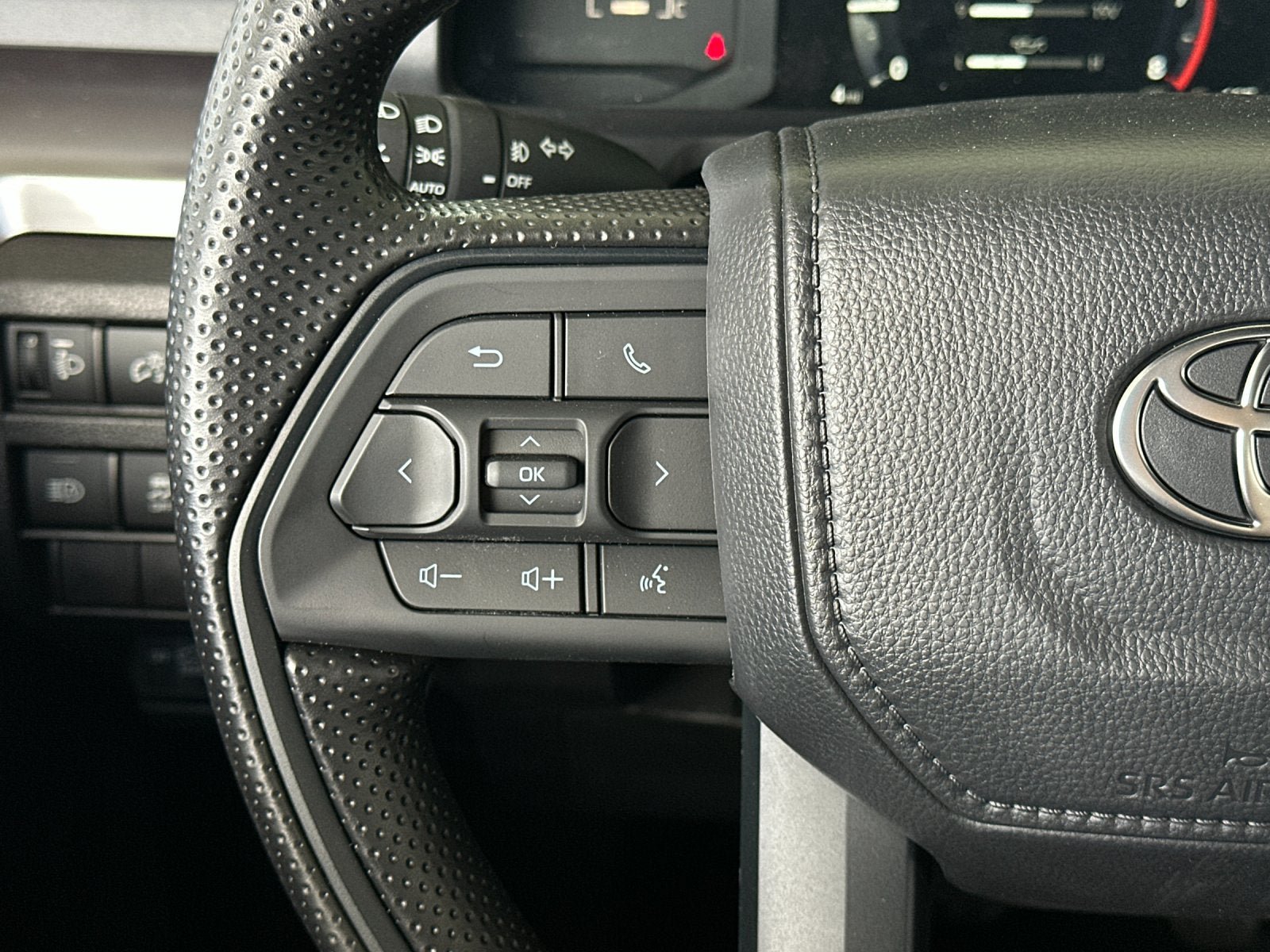 New 2026 Toyota Tacoma SR5 AWD/4WD image 24