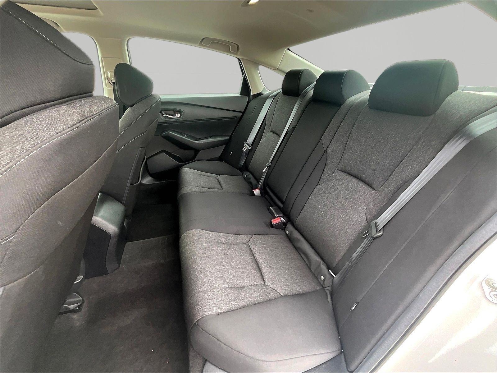 Used 2024 Honda Accord EX image 22