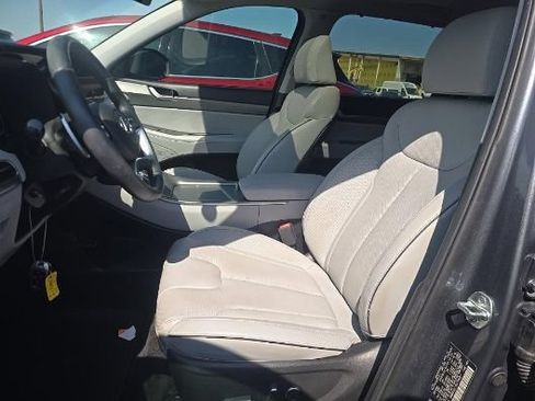 Used 2024 Hyundai Palisade SEL w/ Premium Package FWD image 10