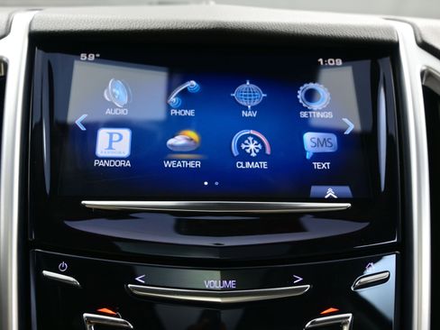 Used 2015 Cadillac SRX Luxury w/ Driver Awareness Package image 23