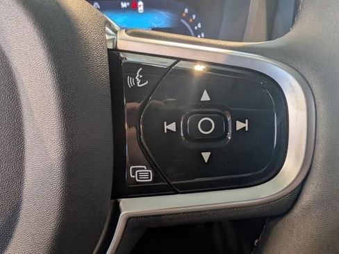 New 2026 Volvo XC60 B5 Ultra w/ Protection Package Premier image 18