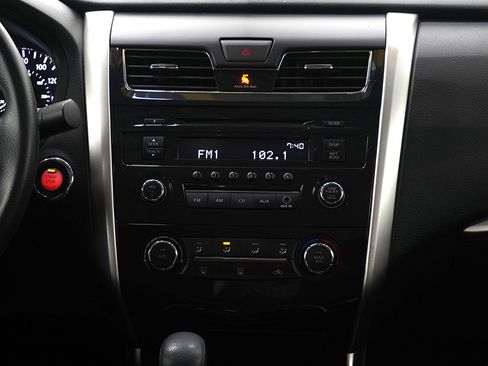 Used 2013 Nissan Altima 2.5 S image 15