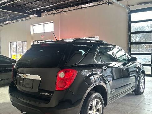 Used 2015 Chevrolet Equinox LT w/ Driver Convenience Package image 2