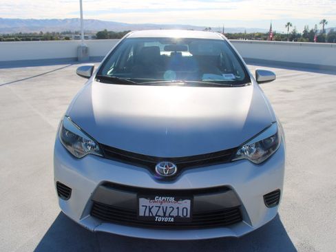 Used 2015 Toyota Corolla LE FWD image 5
