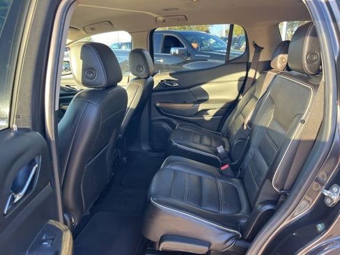 Used 2019 GMC Acadia Denali w/ Technology Package FWD image 31