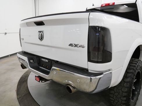 Used 2017 RAM 1500 Laramie w/ Convenience Group image 9