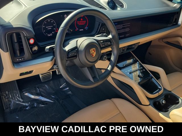 Used 2024 Porsche Cayenne S AWD/4WD image 14