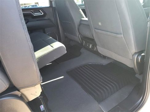 Used 2025 Chevrolet Silverado 2500 LT image 26