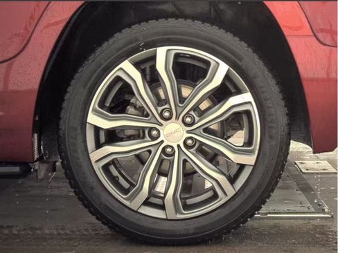 Used 2019 GMC Terrain Denali w/ LPO, 'HIT The Road' Package FWD image 25