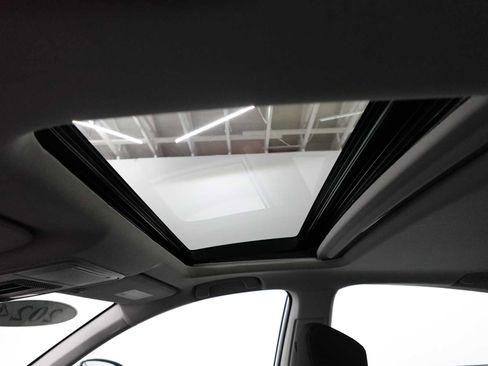 Certified 2024 Honda Accord EX image 23