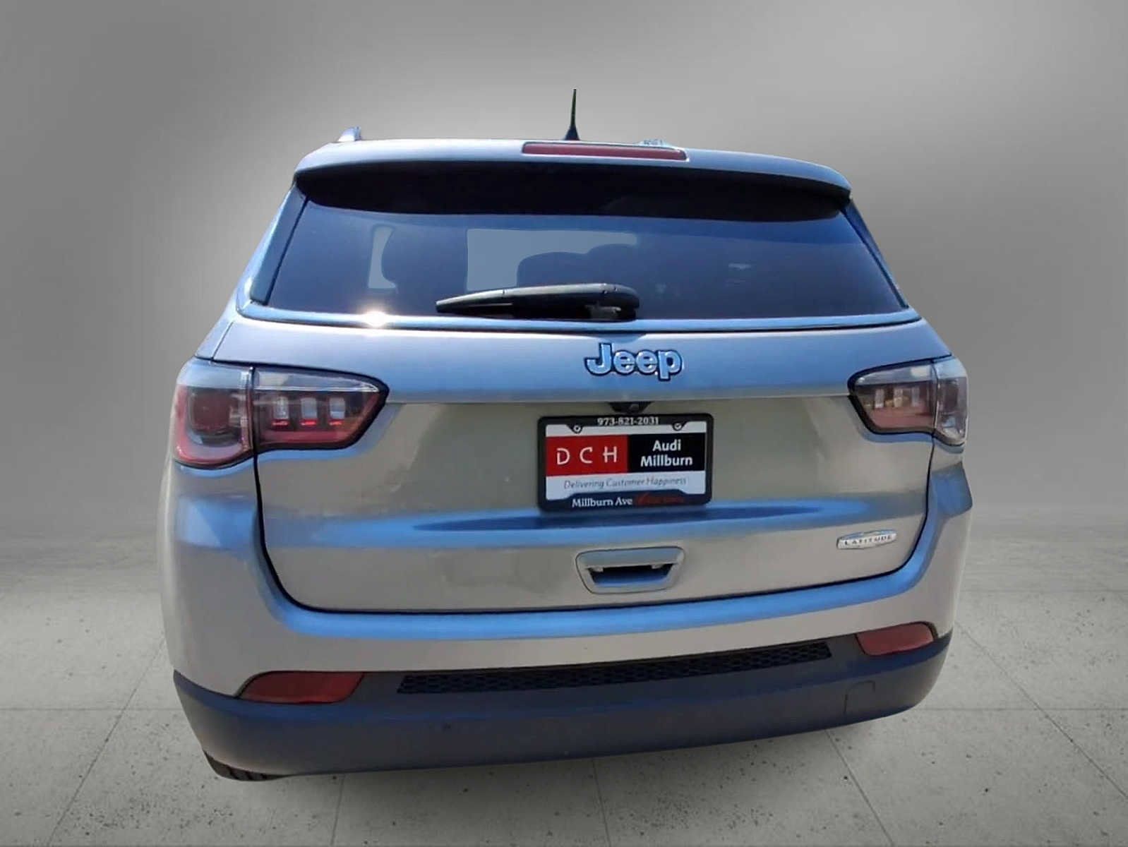 Used 2020 Jeep Compass Latitude w/ Popular Equipment Group FWD image 7