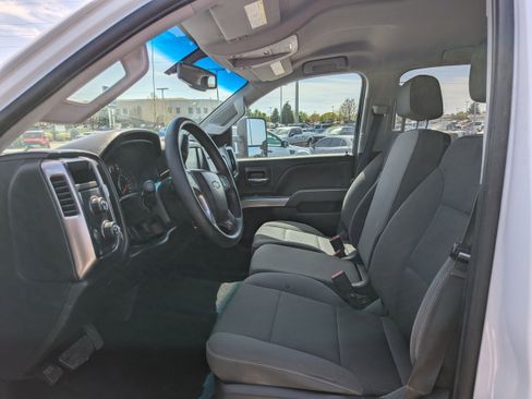 Used 2018 Chevrolet Silverado 2500 LT w/ LT Fleet Convenience Package AWD/4WD image 12