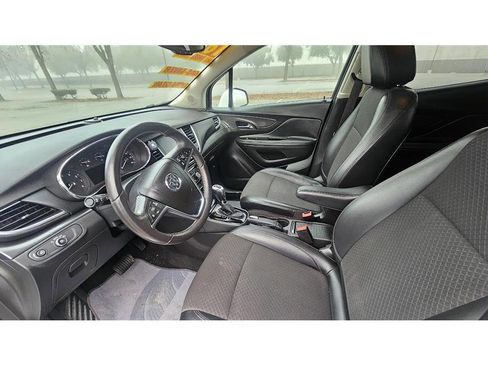 Used 2018 Buick Encore Preferred image 11