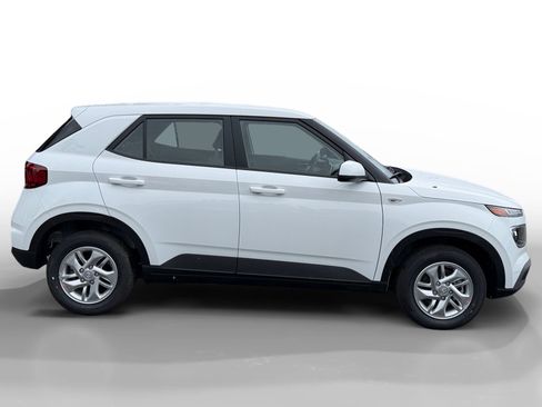 New 2026 Hyundai Venue SE image 6