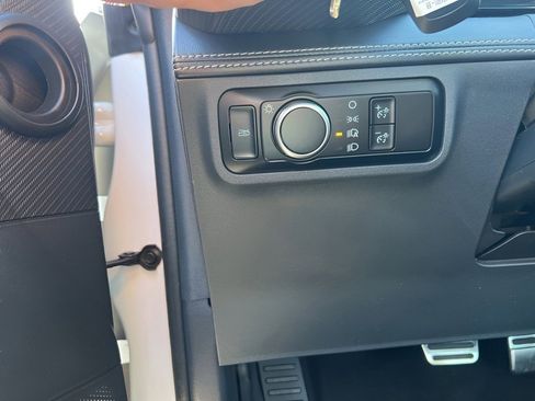 Used 2024 Ford Mustang Premium image 20