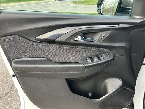 Certified 2021 Chevrolet TrailBlazer ACTIV w/ Convenience Package image 15