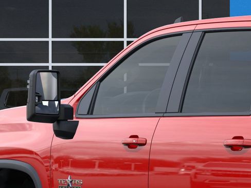 New 2026 Chevrolet Silverado 3500 LT image 12