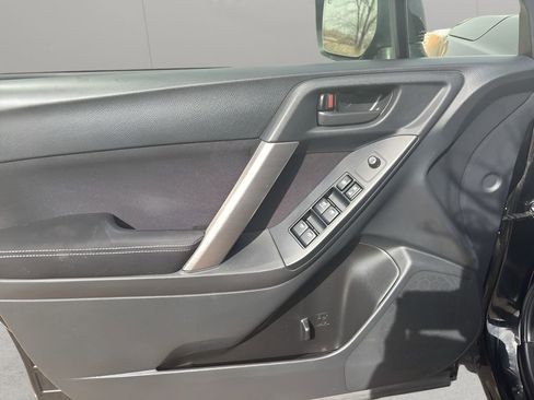 Used 2015 Subaru Forester 2.5i Premium w/ Popular Package #2 image 12