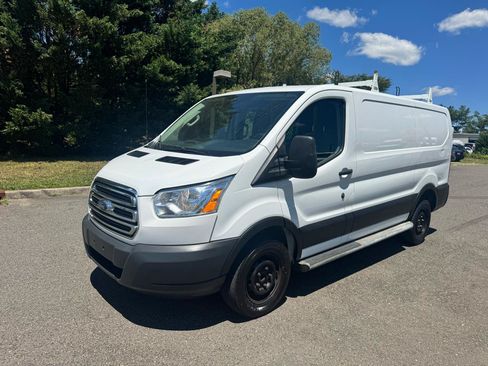 Used 2019 Ford Transit 250 130 Low Roof w/ Exterior Upgrade Package RWD image 1
