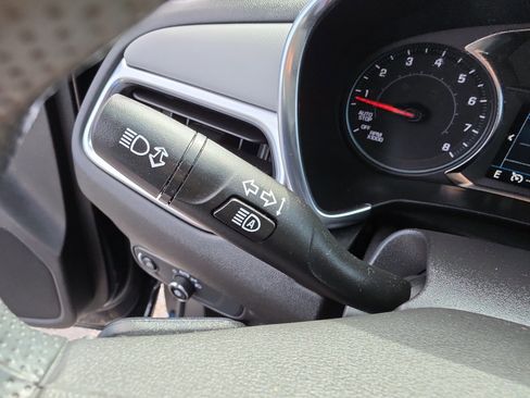 Used 2024 Chevrolet Equinox LS w/ LS Convenience Package FWD image 23