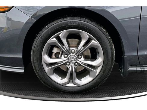 Used 2024 Honda Accord EX image 10