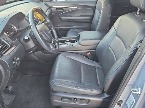 Used 2024 Honda Passport EX-L image 18