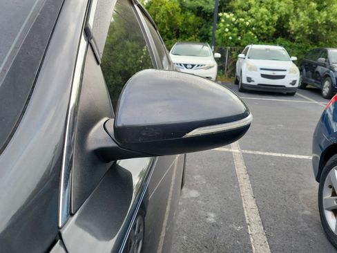 Used 2017 Kia Optima LX FWD image 5