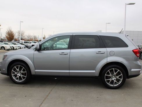 Used 2016 Dodge Journey R/T w/ Driver Convenience Group image 4