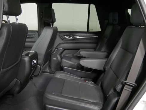 Used 2024 GMC Yukon Denali AWD/4WD image 21