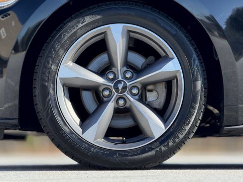 Used 2015 Ford Mustang V6 w/ Equipment Group 051A image 17