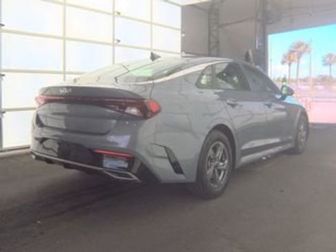 Used 2022 Kia K5 LXS FWD image 2