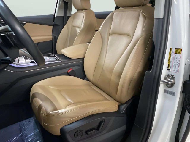 Used 2023 Audi Q7 2.0T Premium w/ Convenience Package AWD/4WD image 64