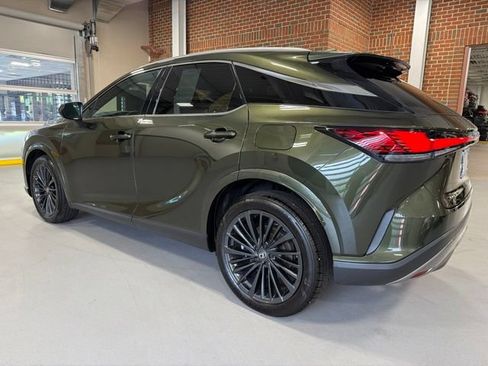Used 2025 Lexus RX 350 Premium w/ Accessory Package AWD/4WD image 5
