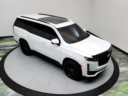 Used 2021 Cadillac Escalade Sport Platinum AWD/4WD image 10