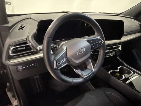 Used 2024 Chevrolet Traverse LT w/ Midnight/Sport Edition AWD/4WD image 23