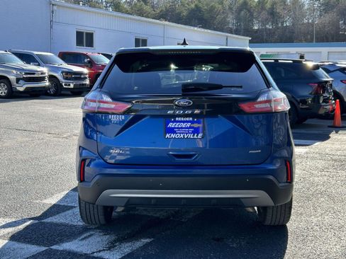 Used 2024 Ford Edge SEL image 4