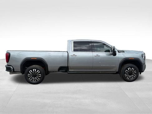 Used 2024 GMC Sierra 2500 Denali Ultimate AWD/4WD image 6