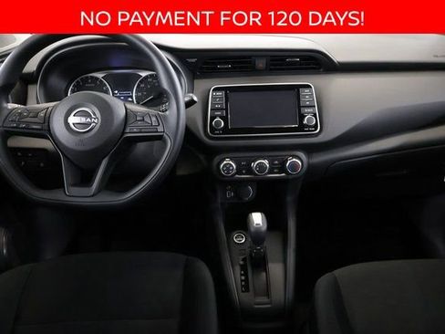 New 2025 Nissan Kicks Play S image 10